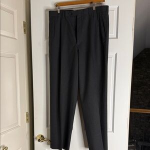 Burberry Black Labeled Interior with Button Detail 34